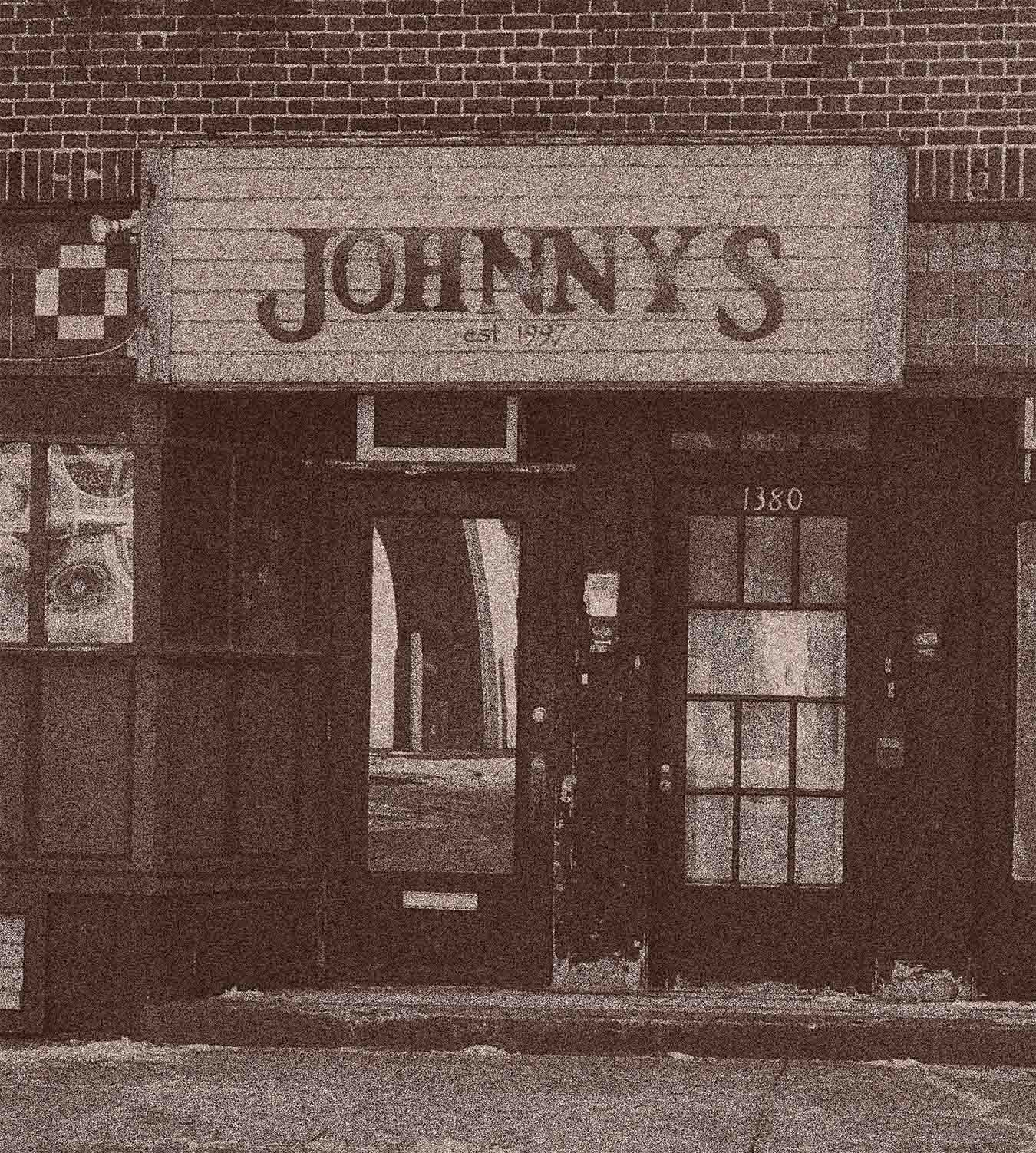 Johnny’s Irish Pub photo